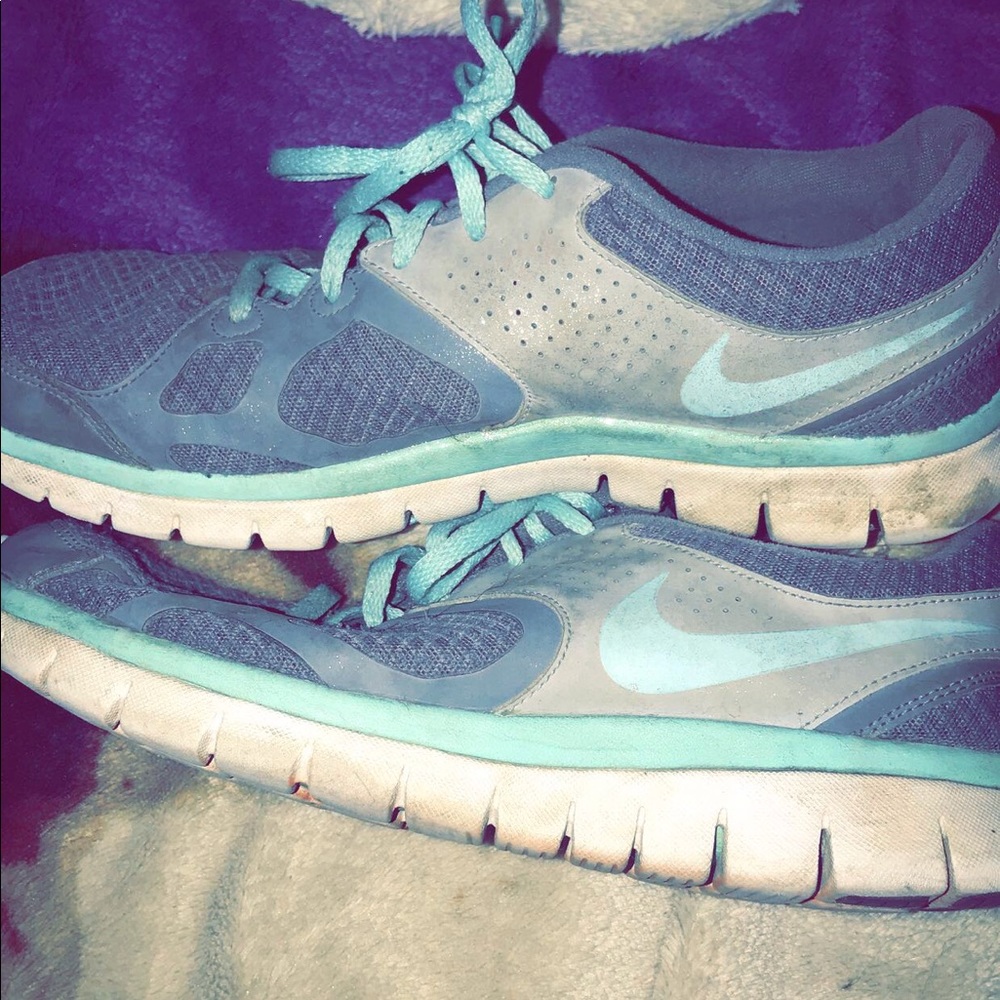 Nike tennis shoes.
